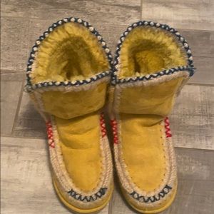 Mou canary yellow boot embroidery soldout